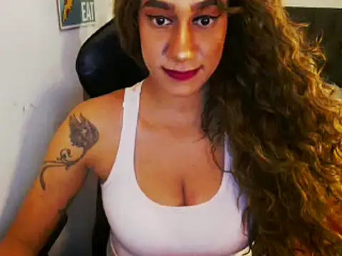 Snapshot of gauchinhaG chatting on 02/24/25, 09:41 gauchinhaG online show from 02/24/25, 09:41