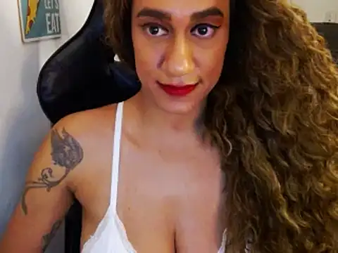 Snapshot of gauchinhaG chatting on 03/14/25, 12:10 gauchinhaG online show from 03/14/25, 12:10