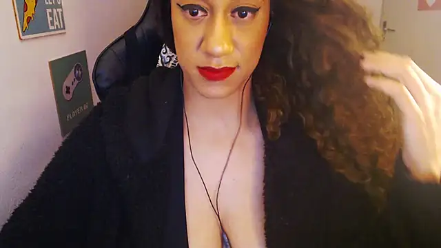 Snapshot of gauchinhaG chatting on 10/10/25, 05:01 gauchinhaG online show from 10/10/25, 05:01