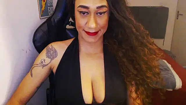 Snapshot of gauchinhaG chatting on 10/13/25, 03:23 gauchinhaG online show from 10/13/25, 03:23