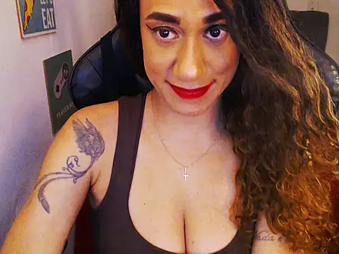 Snapshot of gauchinhaG chatting on 10/24/25, 03:41 gauchinhaG online show from 10/24/25, 03:41