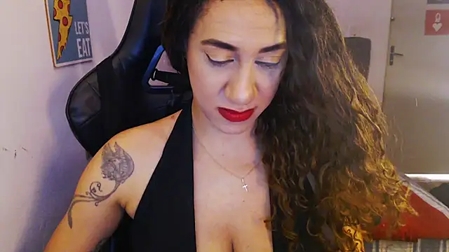 Snapshot of gauchinhaG chatting on 11/19/25, 06:30 gauchinhaG online show from 11/19/25, 06:30