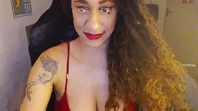 Snapshot of gauchinhaG chatting on 02/18/26, 02:57 gauchinhaG online show from 02/18/26, 02:57