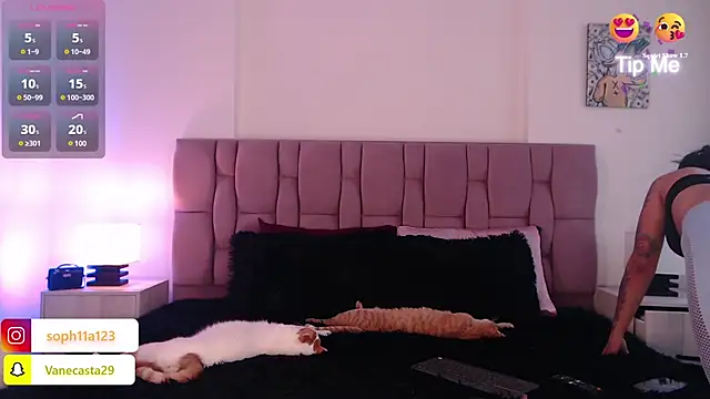 SophiaKarson online show from 12/21/24, 07:27