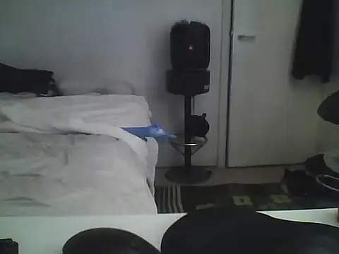 Snapshot of oopsxx chatting on 01/18/25, 06:56 oopsxx online show from 01/18/25, 06:56