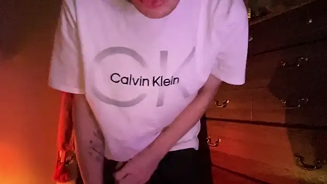 Mikeswanston online show from 10/21/25, 05:24