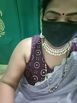 Snapshot of NEHA-DESHI chatting on 10/02/25, 08:27 NEHA-DESHI online show from 10/02/25, 08:27