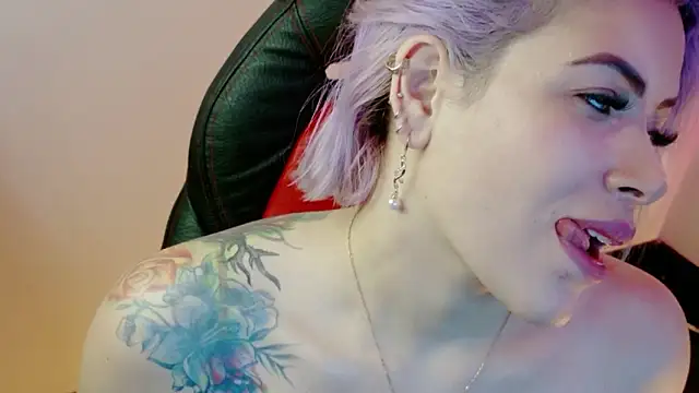 Natalia Montoya online show from 03/02/26, 04:36