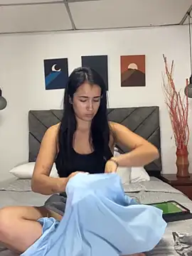 AnithaFigueroa1 online show from 02/20/25, 12:30