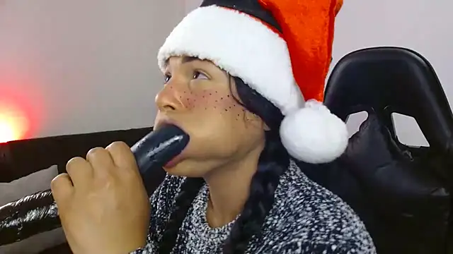 Snapshot of Anabel693 chatting on 12/12/24, 07:41 Anabel693 online show from 12/12/24, 07:41