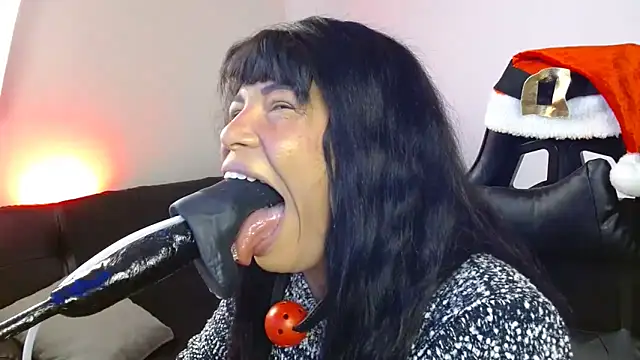 Snapshot of Anabel693 chatting on 12/22/24, 07:22 Anabel693 online show from 12/22/24, 07:22