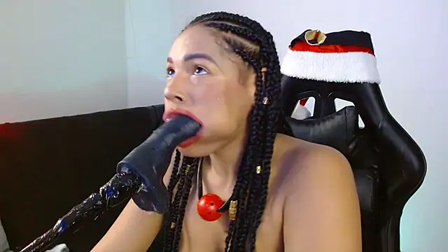 Snapshot of Anabel693 chatting on 12/28/24, 10:25 Anabel693 online show from 12/28/24, 10:25