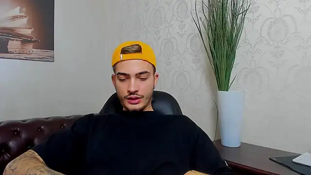 BrandonTate online show from 11/06/25, 10:38