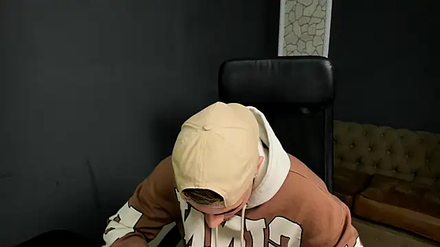 BrandonTate online show from 12/22/25, 02:58