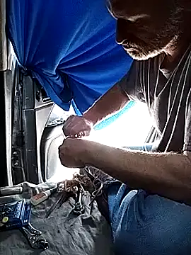 Snapshot of FloppyPickle4u chatting on 02/14/25, 08:26 FloppyPickle4u online show from 02/14/25, 08:26