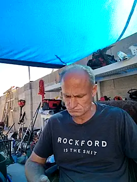 Snapshot of FloppyPickle4u chatting on 02/20/25, 07:19 FloppyPickle4u online show from 02/20/25, 07:19