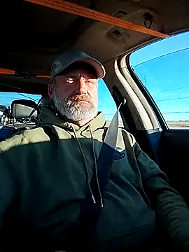 Snapshot of FloppyPickle4u chatting on 10/05/25, 02:59 FloppyPickle4u online show from 10/05/25, 02:59