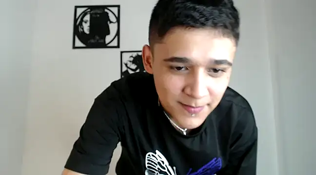 kaiine190 online show from 12/17/24, 10:11