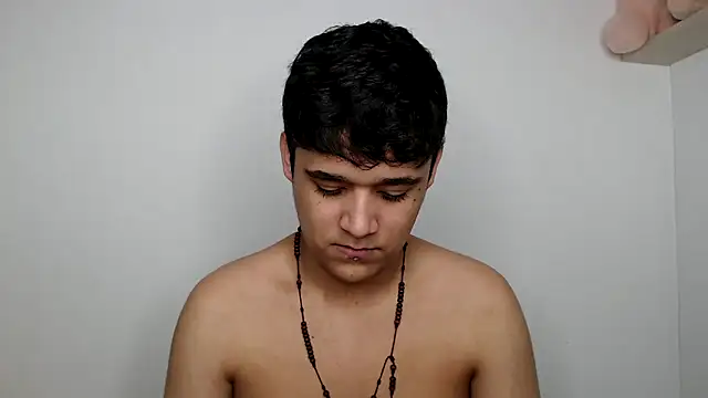 kaiine190 online show from 10/10/25, 10:20