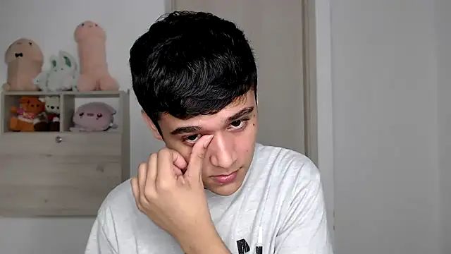 kaiine190 online show from 12/20/25, 09:27