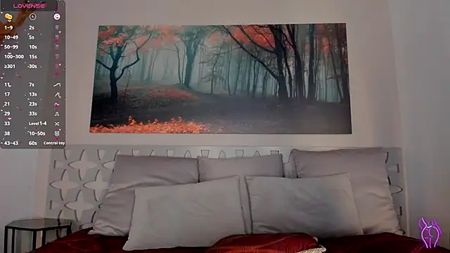 Snapshot of LunaRuso chatting on 01/29/25, 02:09 LunaRuso online show from 01/29/25, 02:09