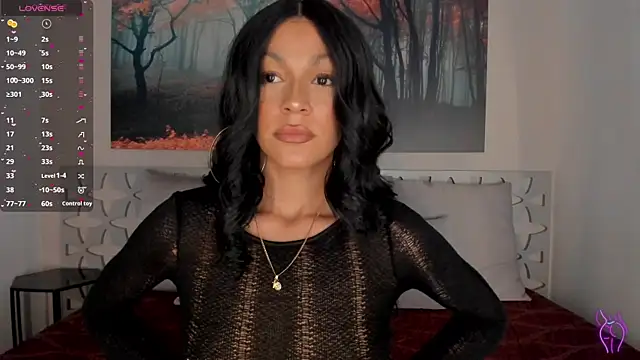 Snapshot of LunaRuso chatting on 03/09/25, 11:03 LunaRuso online show from 03/09/25, 11:03