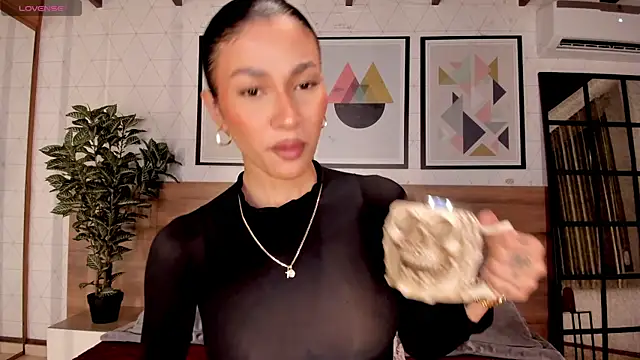 Snapshot of LunaRuso chatting on 09/20/25, 07:59 LunaRuso online show from 09/20/25, 07:59