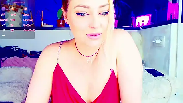  JuliaSpace  online show from 05/31/26, 05:31