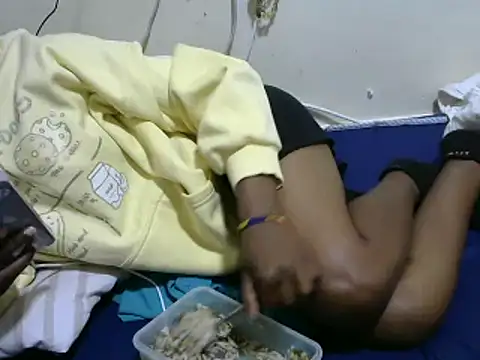 Ma-yolo001 online show from 02/19/25, 07:59