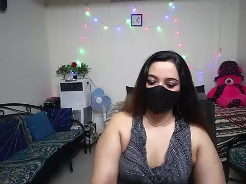 Arushisingh8888 online show from 02/08/25, 10:50