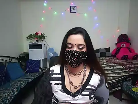 Arushisingh8888 online show from 02/11/25, 06:40