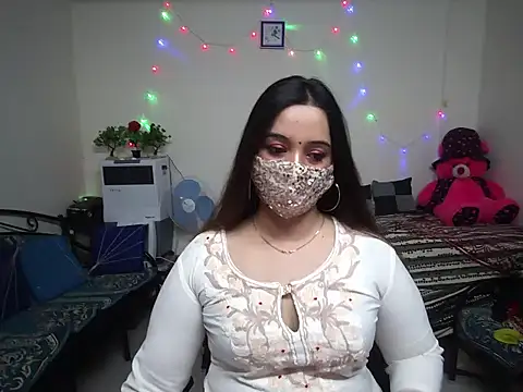 Arushisingh8888 online show from 02/12/25, 08:49