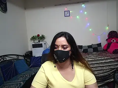 Arushisingh8888 online show from 02/16/25, 01:05