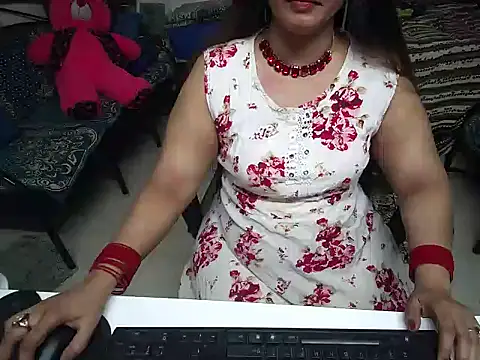 Arushisingh8888 online show from 03/21/25, 07:11