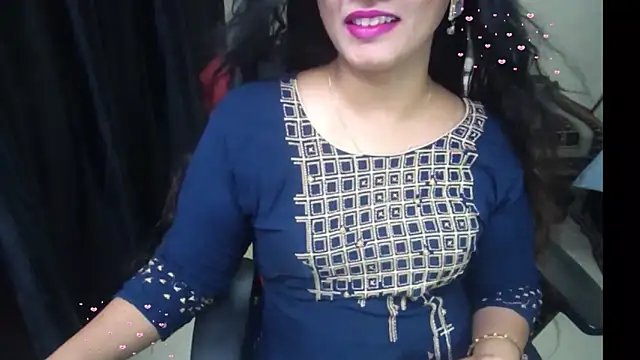Arushisingh8888 online show from 05/20/26, 02:12