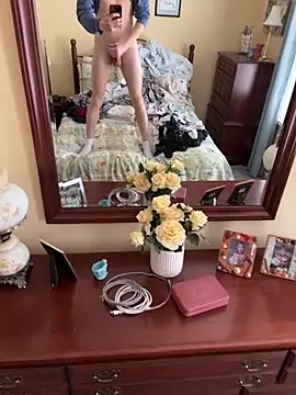 sixincher601 online show from 01/04/25, 05:05