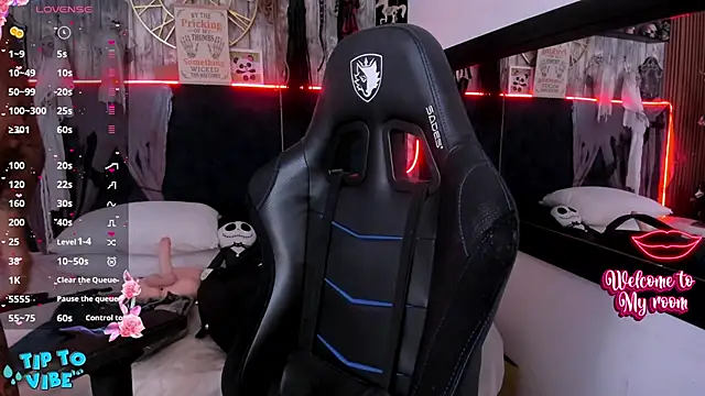 Neko Misaki online show from 01/07/25, 11:48