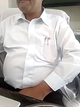 Snapshot of Hot-man39 chatting on 12/02/24, 06:09 Hot-man39 online show from 12/02/24, 06:09