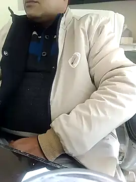 Snapshot of Hot-man39 chatting on 12/14/24, 05:40 Hot-man39 online show from 12/14/24, 05:40