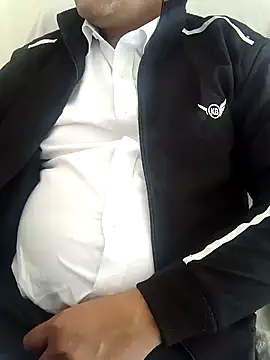 Snapshot of Hot-man39 chatting on 12/19/24, 09:40 Hot-man39 online show from 12/19/24, 09:40