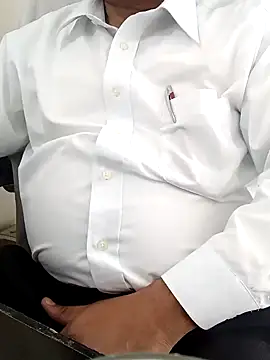 Snapshot of Hot-man39 chatting on 12/23/24, 08:33 Hot-man39 online show from 12/23/24, 08:33