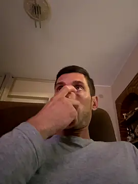 Gionnytav online show from 10/31/25, 07:04