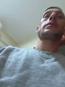 Gionnytav online show from 11/12/25, 07:13