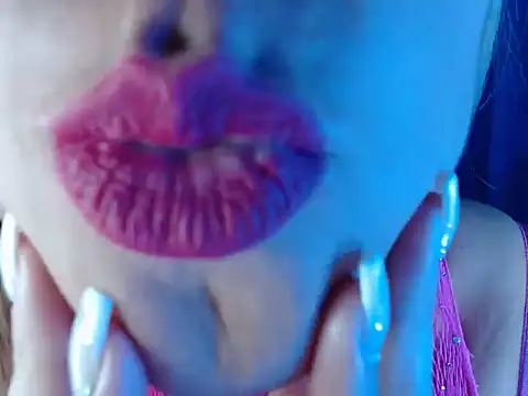 Snapshot of Dana_idagiraldo37 chatting on 02/25/25, 12:45 Dana idagiraldo37 online show from 02/25/25, 12:45