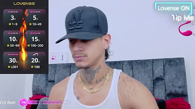 Snapshot of JAYCOB00 chatting on 02/21/25, 02:28 JAYCOB00 online show from 02/21/25, 02:28