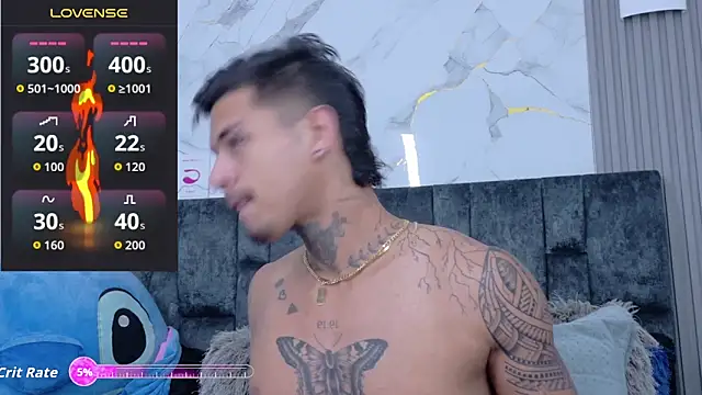 Snapshot of JAYCOB00 chatting on 10/08/25, 06:22 JAYCOB00 online show from 10/08/25, 06:22