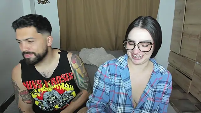 teseo and afroditha  online show from 01/09/25, 04:30