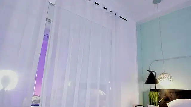 EvaaStevens online show from 03/22/25, 06:03