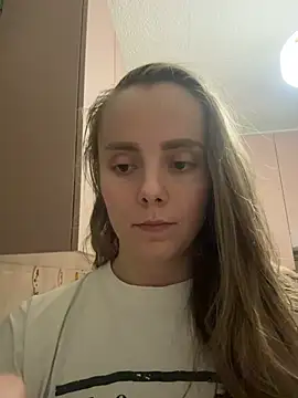 AlisaKissss online show from 02/18/26, 06:37