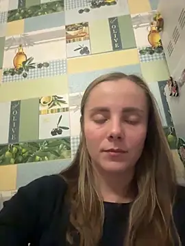 AlisaKissss online show from 04/04/26, 06:49